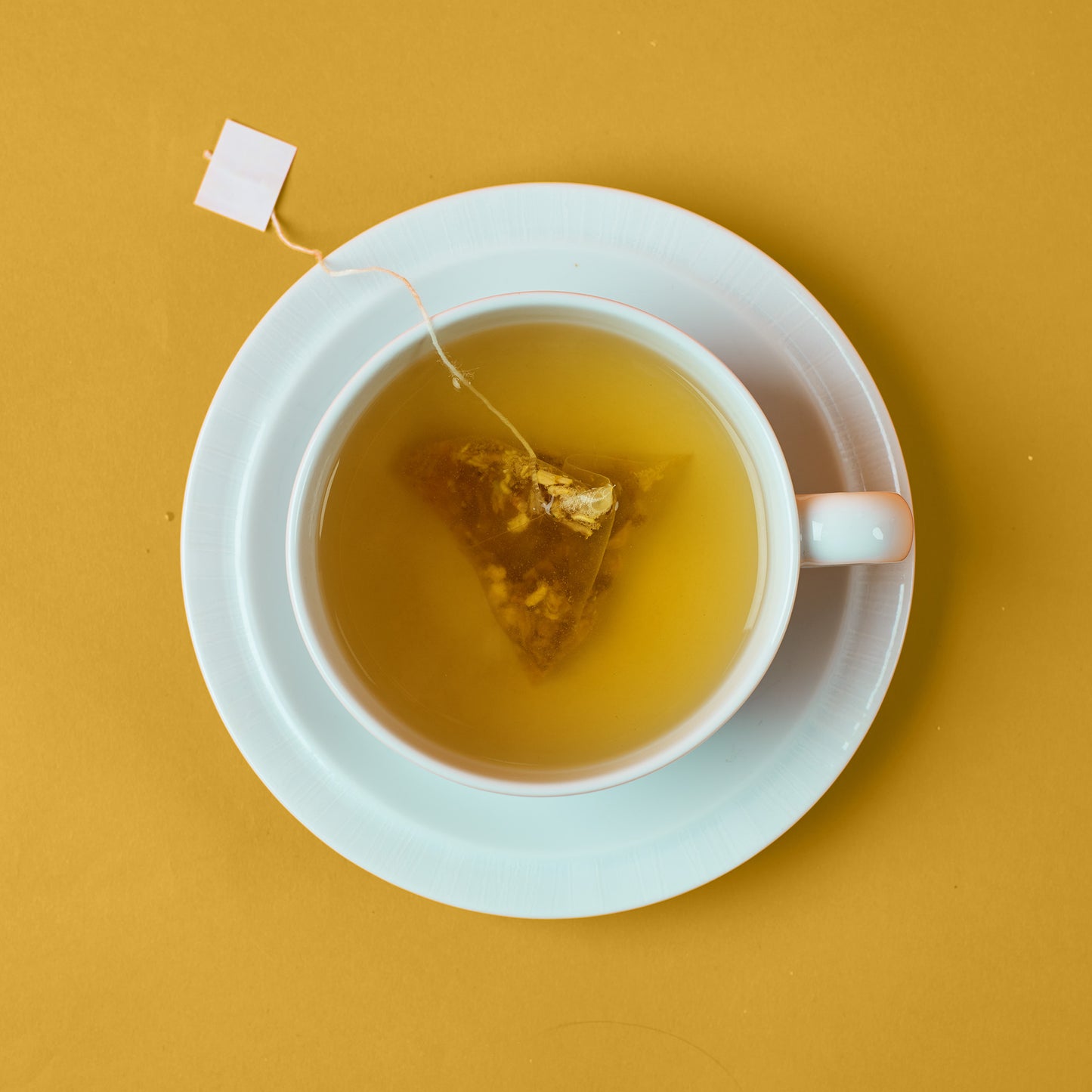 Discover healthy teas: Turmeric tea and ginger tea for daily wellness and immune support. Great tea gifts!